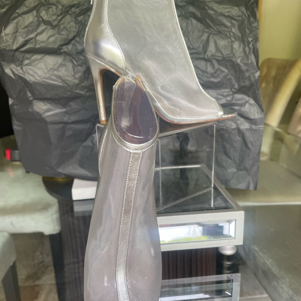 Charles David size 8.5 open toe mesh bootie ..Smoke free home